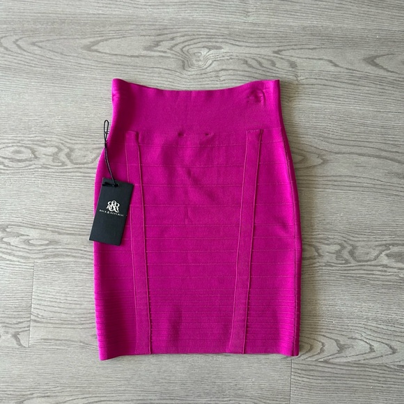 NWT Hot Pink Rock and Republic Pencil Skirt - Picture 4 of 5